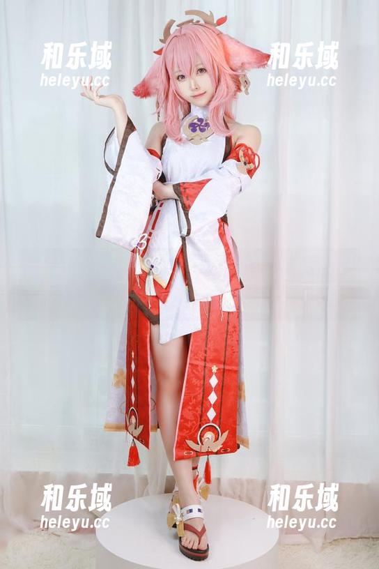 Asagiriai 尽显优雅:Asagiriai最新cos美足,走路都有风!