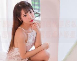 GIRLT果团网 - 陈迪娅的比基尼私拍，氛围恰到好处，透着点小娇羞