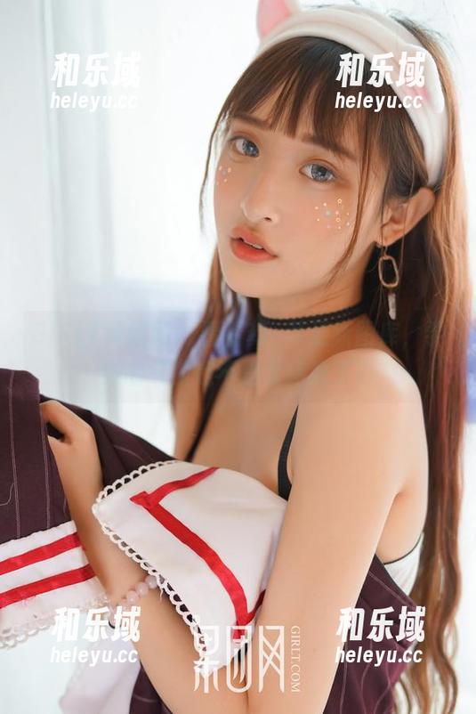 GIRLT果团网 - 看看龚玥菲最新图库，学妹的气质是不是太标致了？