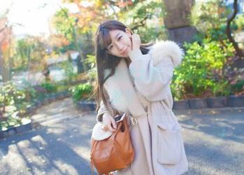 IMiss爱蜜社 - “粉色”从未如此大胆：探索黄乐然的定制图集魅力