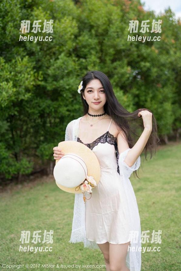 MiStar魅妍社-黄歆苑 MiStar魅妍社 - 来看看黄歆苑的和服美图吧!分享奖:每分享一次,我就吃一块蛋糕!