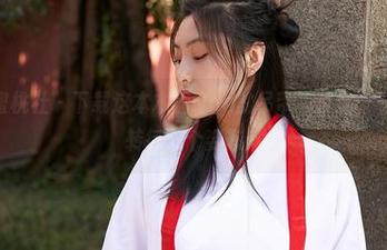 MiiTao蜜桃社 - 下载这本木楠Nan的吊带写真集，看她怎样玩转每一个姿态！