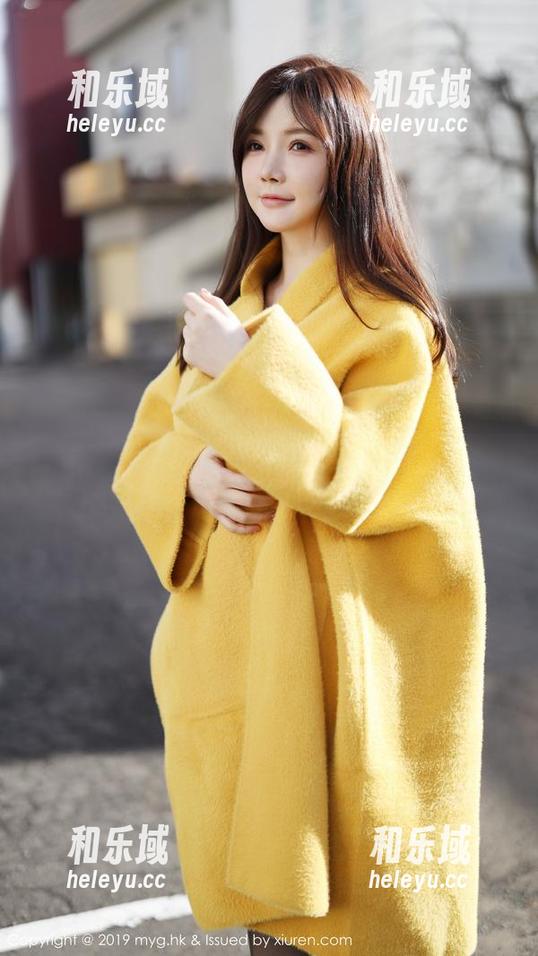 MyGirl美媛馆 - 王馨瑶的私拍图片：制服的那一瞬太撩人！