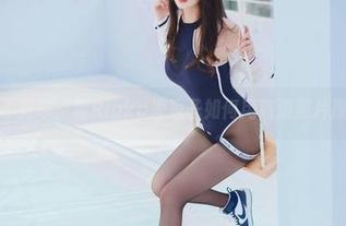 这个浴缸不简单：看Rioko凉凉子如何用高清照片撩动你的心