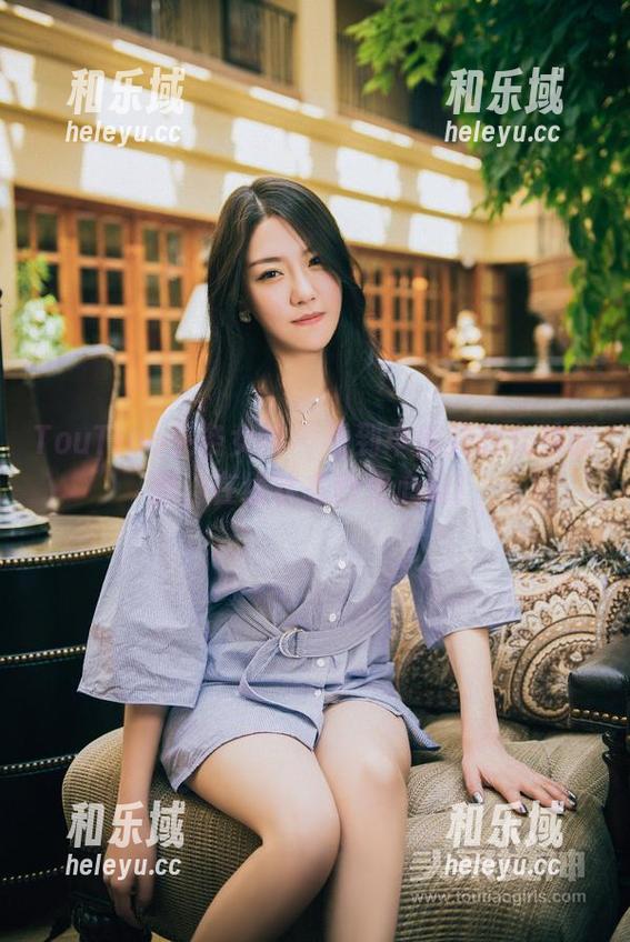 TouTiao头条女神-申美嫣 TouTiao头条女神 - 看到申美嫣的女孩原图,在线状态秒变心动!