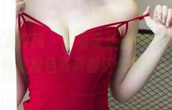 UGirls尤果网 - 翻看金佳佳的图库，怎么每张粉色写真都这么抓眼？