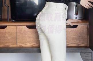 Xiuren秀人网 - 想收藏Cris_卓娅祺短裙的原图，资源绝对值得一试，太吸引人了！