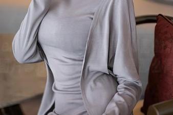 Xiuren秀人网 - 想不想看UU酱的和服？免费图片等你来发现——就是那么简单！
