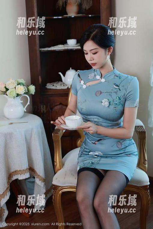 Xiuren秀人网 - 蕊蕊ruirui双人图包全新上线：你绝对想不到的搭配！