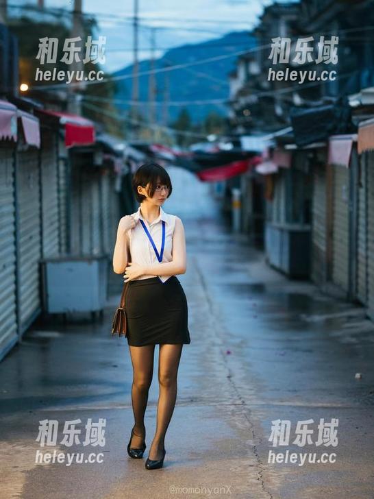 “nagesa魔物喵”今日份幽默：高清原图陪你一起当厨娘