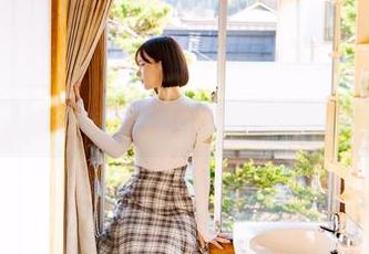 けん研的泳池梦境：那些让人意外的cos作品！