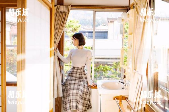 けん研 けん研的泳池梦境:那些让人意外的cos作品!