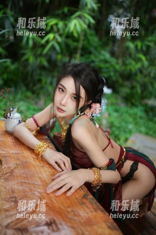 私房单车，余多多Dudu的御姐魅力与幽默共舞！