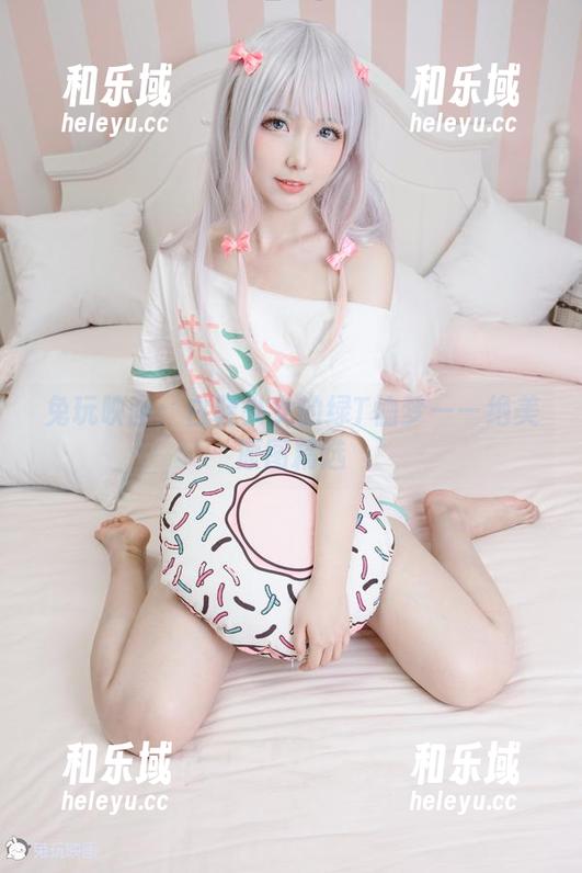 兔玩映画：白鞋少女的绿T恤梦——绝美原图精选