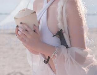 碧蓝航线下的刺青Poi：兔女郎写真图集，北卡与华盛顿的精彩碰撞！