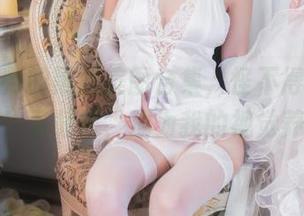 可可老师的黑丝美图合集，怪不得那么多人追！下载它，成为我的视觉养分！
