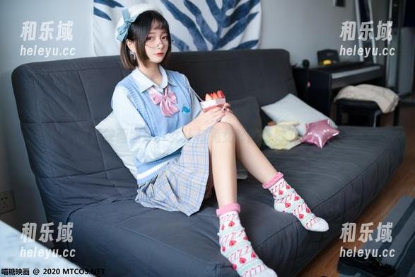 喵糖映画图库：女仆与兔女郎的奇妙下午茶！