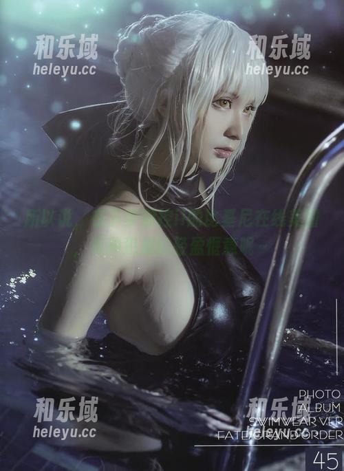 在下萝莉控ii 所以说,在下萝莉控ii的比基尼在线美图,有种犯规的轻盈惬意呢~