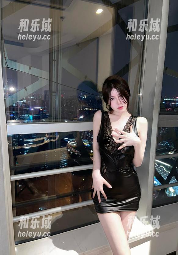 奔跑的晶骡子 微密圈 - 奔跑的晶骡子美脚免费资源:腿美到你想转发的程度!