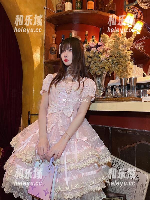 妖君白研 看一眼就魂不守舍,妖君白研的FATE弓凛写真让我想要为她做更多!