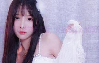 小小奶瓶儿的万圣节大作战，美图写真为你揭开面纱！
