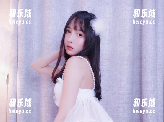 小小奶瓶儿 这个夏天,小小奶瓶儿的泳衣无圣光原图,怎舍得错过?