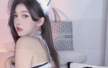 小小奶瓶儿兔女郎加长版合集：这小女人真会玩，套路满满