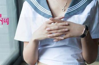 尤果网 - 把‘修女’穿出私房新高度：艾琳娜的作品简直不简单！