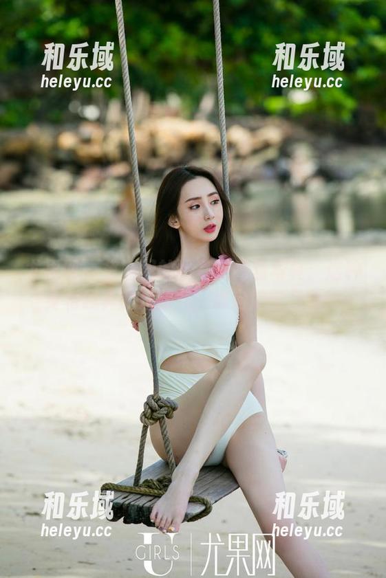 尤果网-黛斯羽 尤果网 - 黛斯羽的比基尼高清写真:这种身材我真的是服气,得向她学习啊!