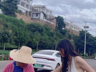 微密圈 - 就是阿朱啊的晚烟写真：分享一下，这细腻的温柔真让人沉醉！