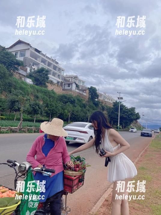 微密圈 - 就是阿朱啊的晚烟写真：分享一下，这细腻的温柔真让人沉醉！