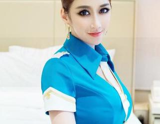 推女郎 - 小九九的丝袜私拍：一幅幅图片，勾勒出温暖的气息。