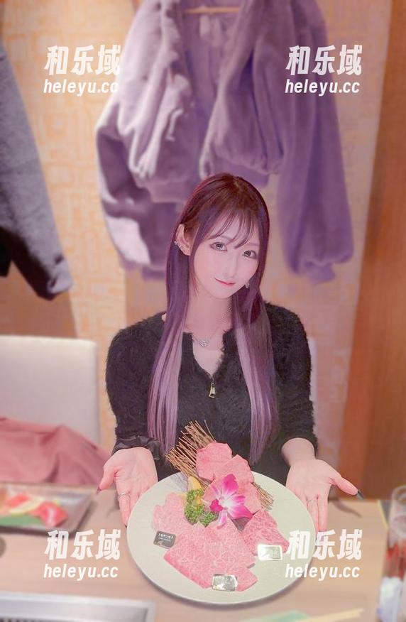 月城委员会 原图宛如幻影:月城委员会的夏日,呼吸间都泛着一种似是而非的温柔