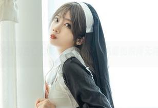 美图时光里的杏仁曲奇和女仆约定，温暖的瞬间无需解释！