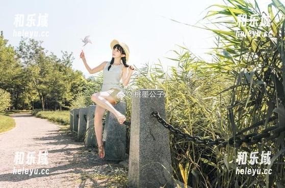 桃墨公子旗袍合集更新，来看看她如何教你如何在家就能“旗”遇优雅！