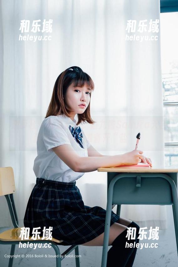 波萝社 - 高清合集！猫九酱Sakura天台游玩记，随时准备开“盐”！