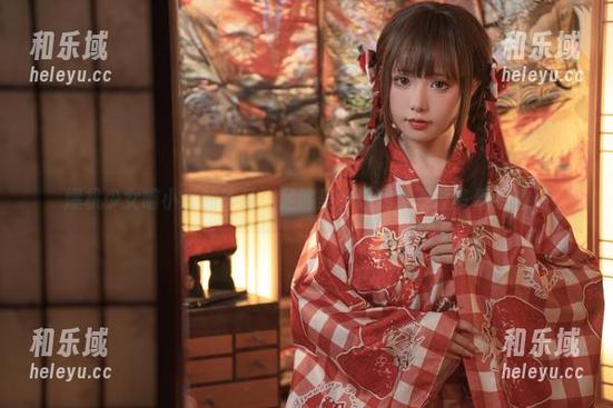 爆机少女喵小吉的作品：足够美，让我禁不住多看几遍！