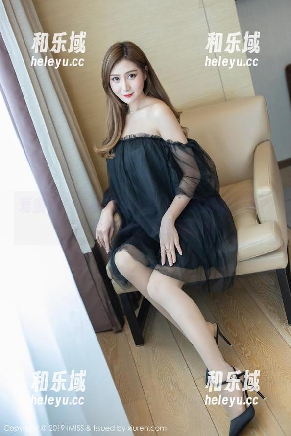 爱蜜社-李李七七喜喜 爱蜜社 - 怎能不爱李李七七喜喜的写真?可爱得我忍不住流口水