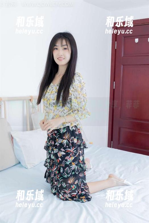 物恋传媒-菲菲 物恋传媒 - 在那片海边的写真分享,菲菲的每一瞬间都像是诗!