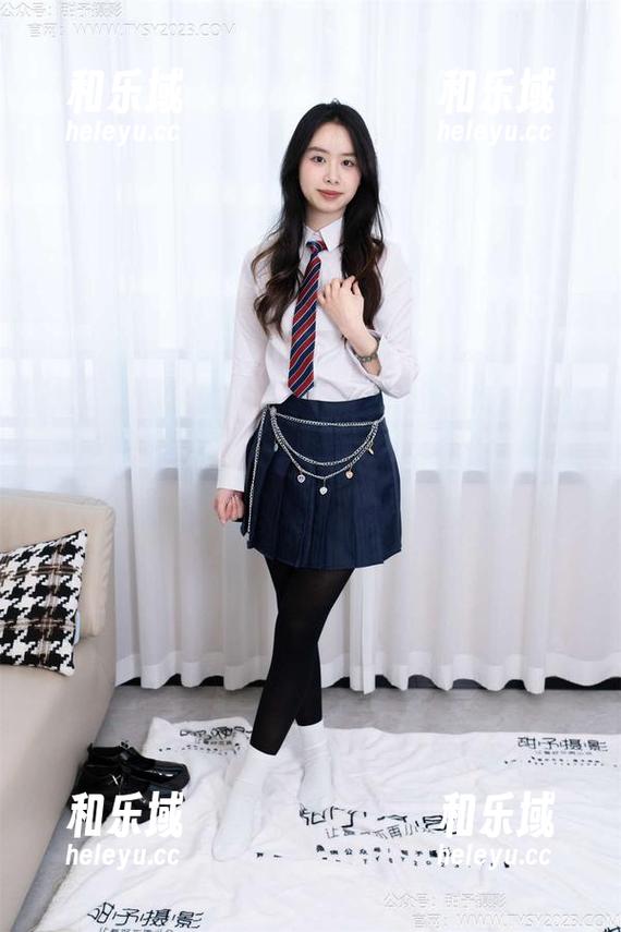 甜予摄影 - 双双的板鞋套图：免费获取，这种风格太舒服了，感觉能入梦。