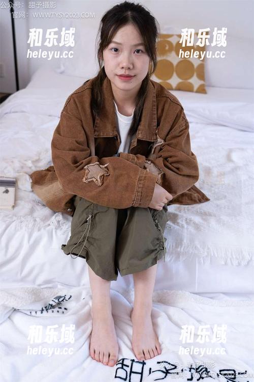甜予摄影 - 栗栗的板鞋写真：在图库里，连鞋子都有故事，想知道吗？