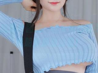 白银81的婚纱图册：这身婚纱吸引眼球，男朋友却没出现！