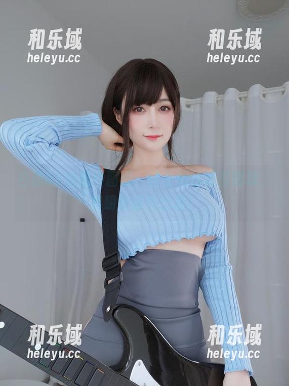 白银81的婚纱图册：这身婚纱吸引眼球，男朋友却没出现！