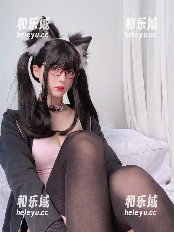 眼酱大魔王w 眼酱大魔王w的牛仔裤cos,真的超级想不分享都不行!
