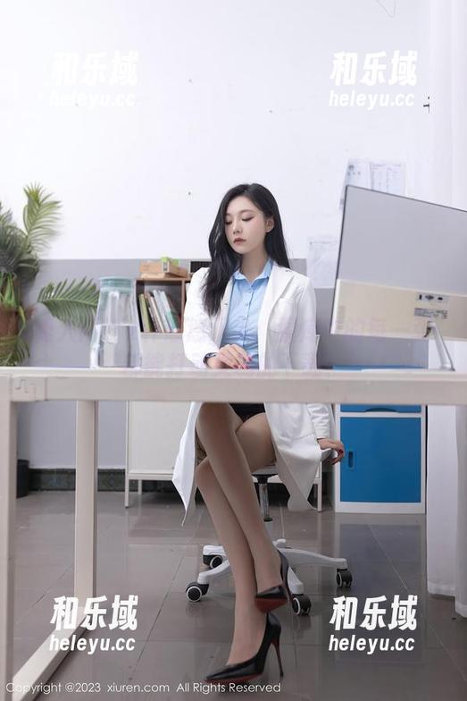 秀人网 - z杯悠悠双人：图库中的每一张都能打动灵魂的下载！