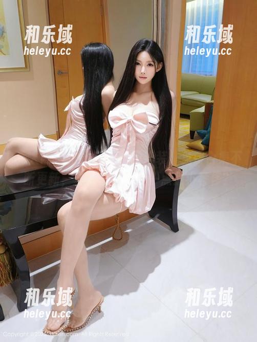 秀人网 - 拍黄瓜girl的泳装，免费合集不断更新，夏天怎能没有一点点小奢侈？