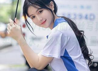 秀人网 - 田小燕Vicky的灰丝写真合集：柔情似水，却又不失力量