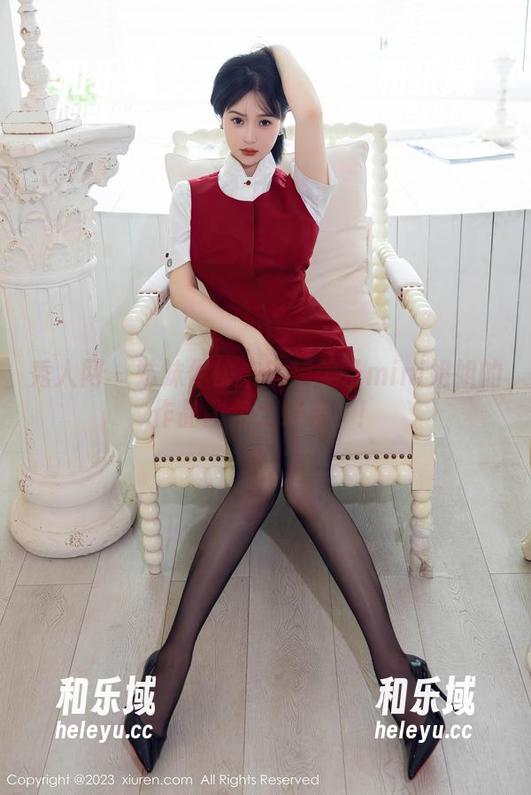 秀人网-糯美子mini 秀人网 - 妹妹你快来!糯美子mini姐姐的作品图包太好看了!