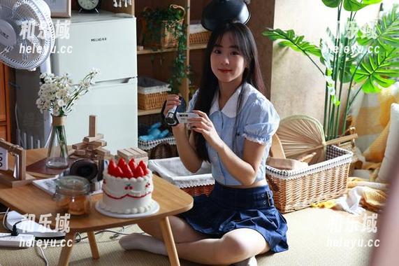 绮梦摄影 - 注定要收藏的秋月私房美图：无修！无水印！只有美！