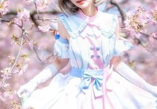 绣球花和服下的花柒Hana：原图下载，保管你的小心脏